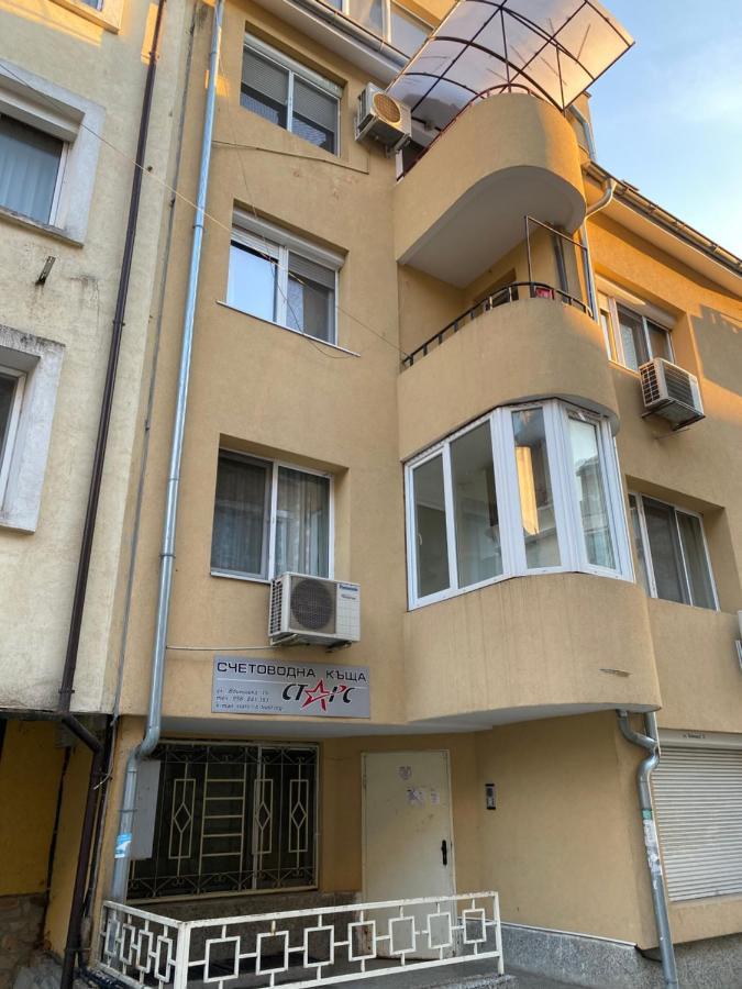 شقة بورغاس  في Lucy Apartament المظهر الخارجي الصورة