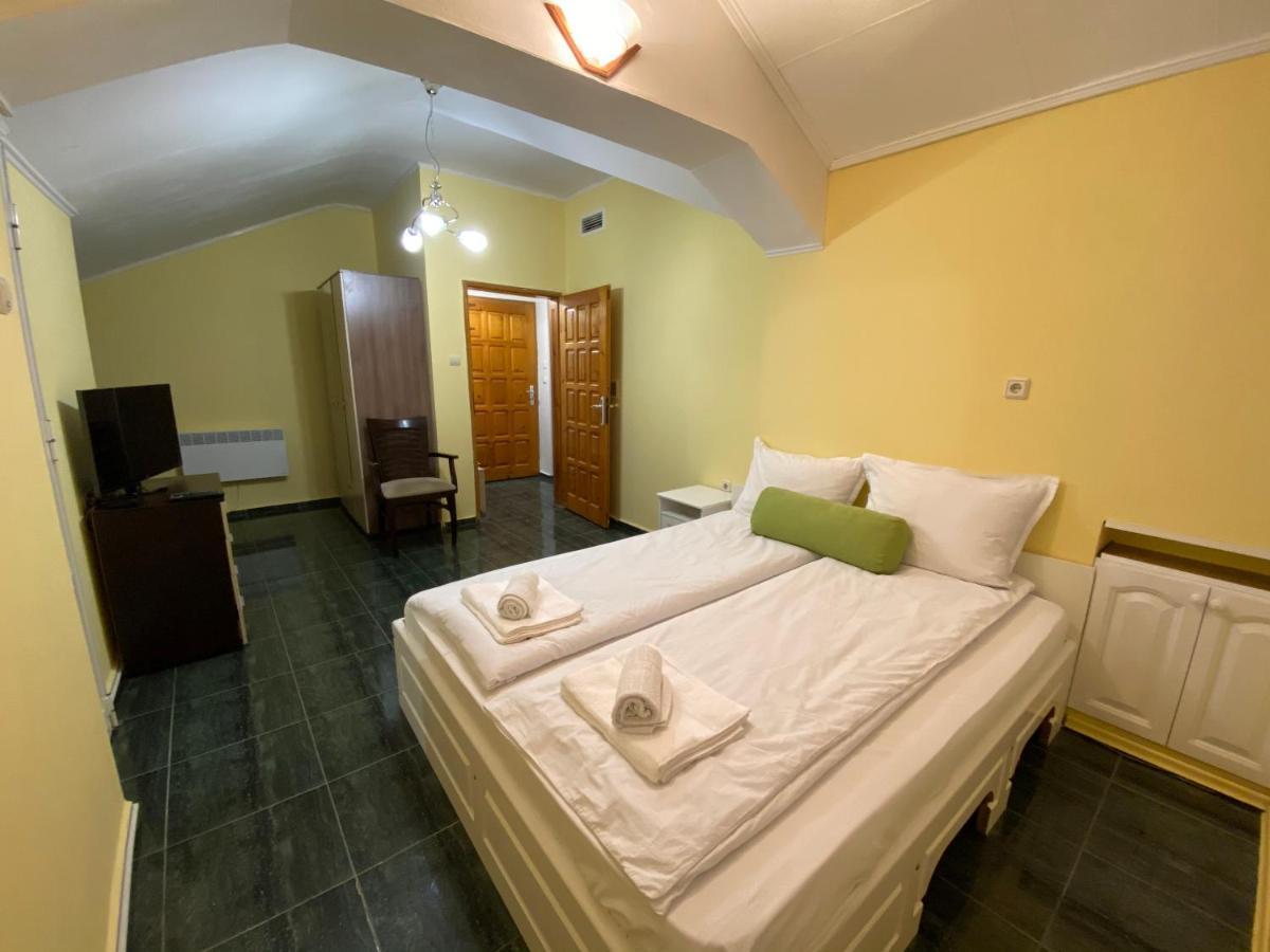 شقة بورغاس  في Lucy Apartament المظهر الخارجي الصورة